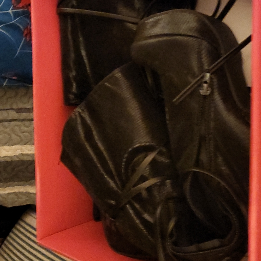 5.5 heeled boots